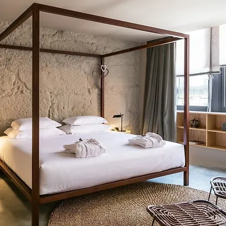 ゲストハウス Armazem Luxury Housing- Architectural & Design 4*