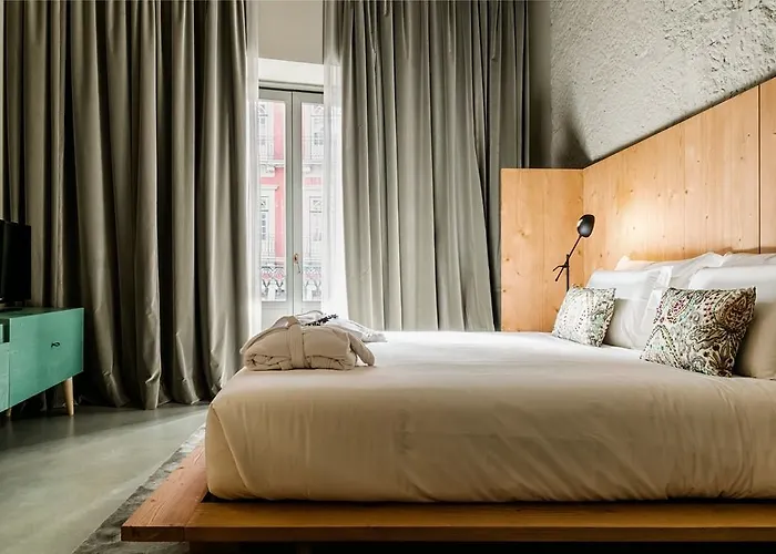 Gasthuis Armazem Luxury Housing- Architectural & Design Porto